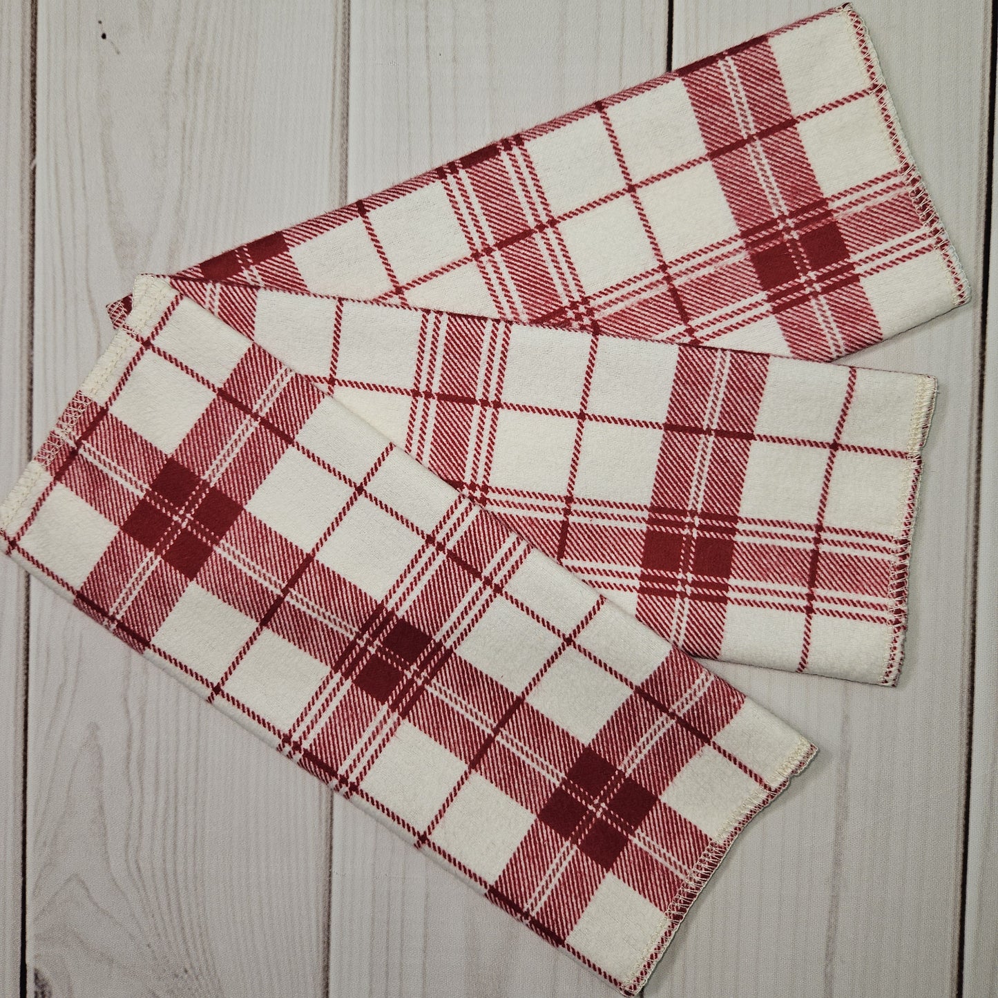 Red and Cream Plaid Paperless Paper Towels