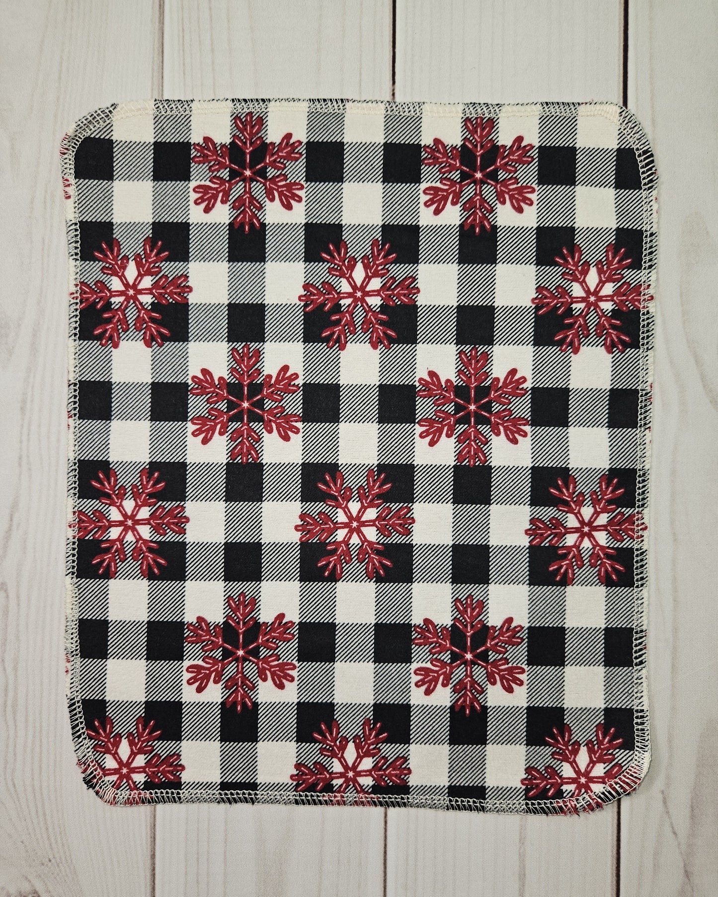 Buffalo Check with Red Snowflakes Paperless Paper Towels