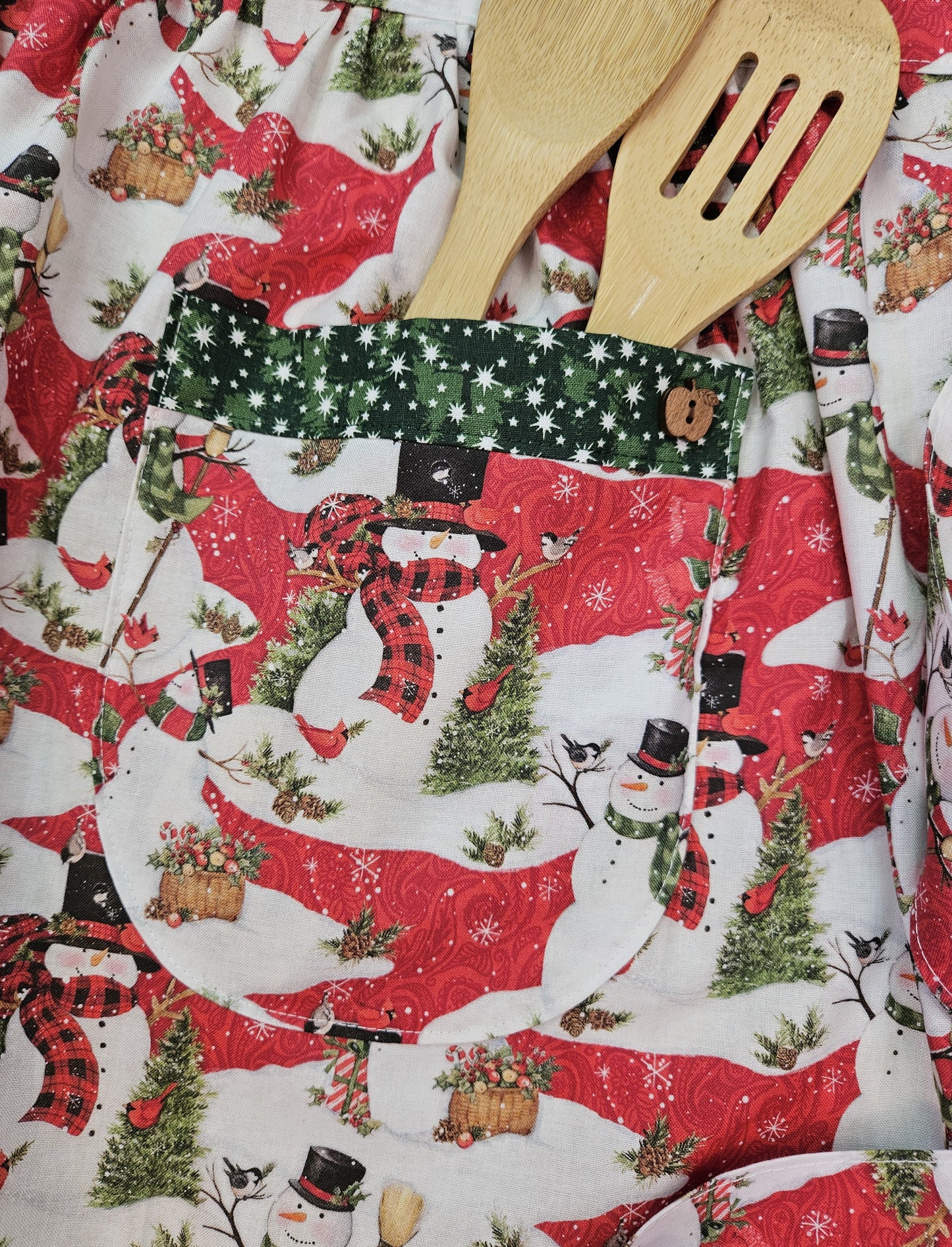 Snowman Half Apron with Green Trimmed Pockets