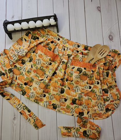 Pumpkins and Crows Retro Half Apron