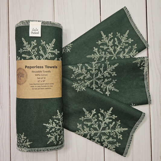 Snowflakes with Hunter Green Background Paperless Paper Towels